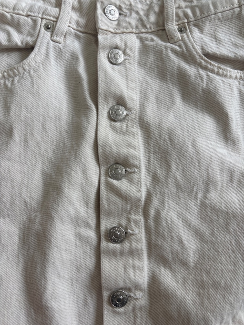 Zara Cream High-Low Button-Front Skirt - Picture 4 of 4
